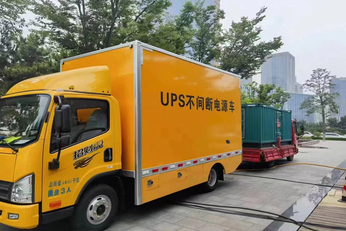 番阳镇发电机租赁施工现场
